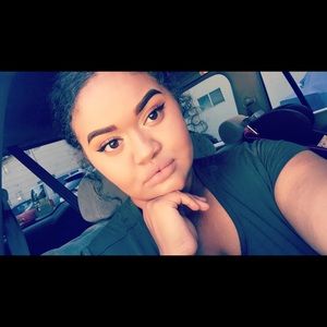 Meet your Posher, Kaiani